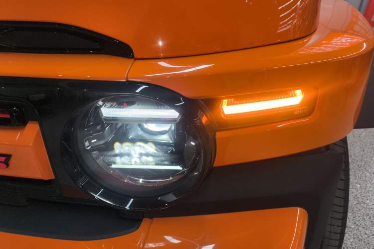 Used  V23 2026 Model V23S 501 Four-Wheel Drive Peak Performance Edition
