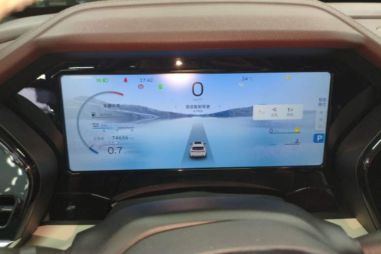 Used Geely Auto Monjaro L 2021 2.0TD DCT EVO Two-Wheel Drive Prestige Version
