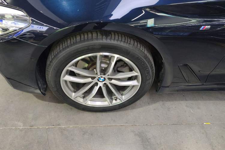 Used BMW 5 Series 2019 Restyled 525Li M Sport Package
