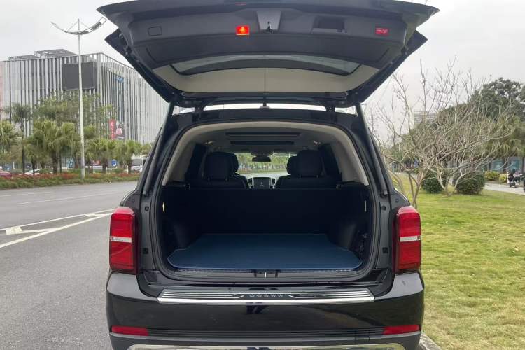 Used  BJ90 2020 4.0T Prestige Edition
