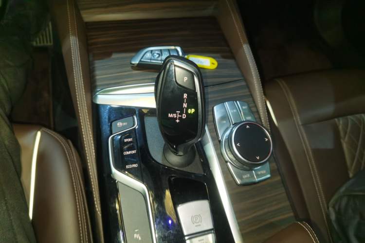 Used BMW 5 Series 2019 530Li Leading Model Luxury Package
