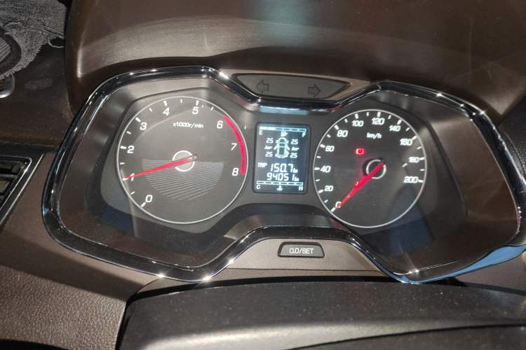 Used Baojun 310W 2017 1.5L Manual Comfort Model China V Standard