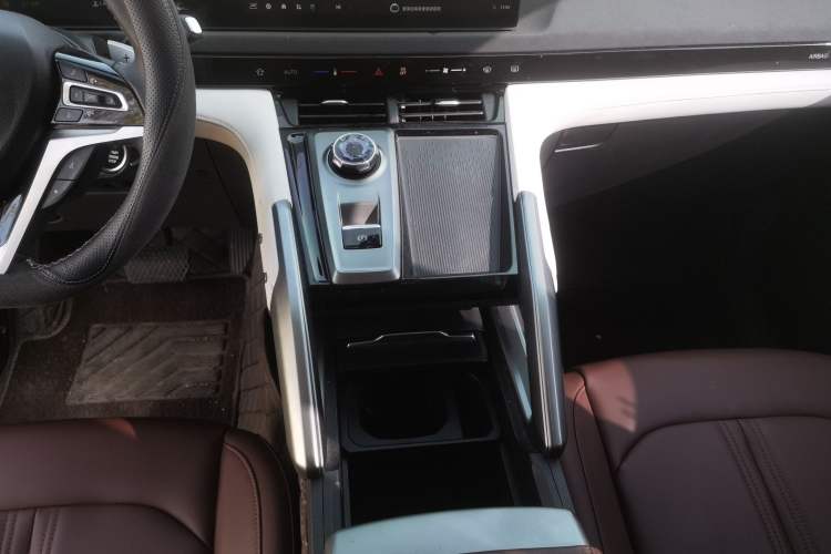 Used SAIC MAXUS Xingji 2023 Starry H 2.0T Automatic Diesel Single-Turbo Four-Wheel Drive Elite Edition Long Wheelbase