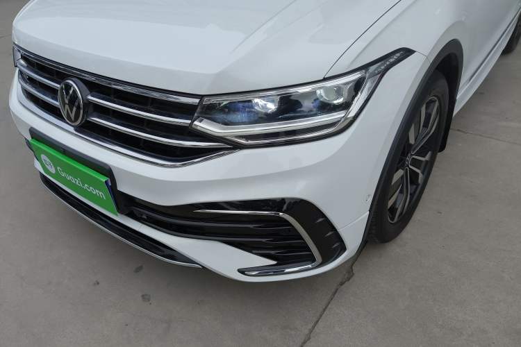 Used Volkswagen Tiguan L 2024 330TSI Automatic Two-Wheel Drive R-Line Enhanced Edition