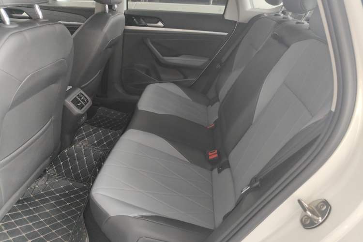 Used Volkswagen Lavida 2024 1.5L Automatic 5 Million Edition