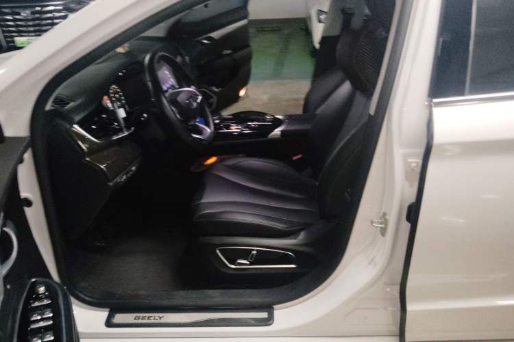 Used Geely Auto Emgrand GT 2018 1.5T MHEV Yaoxiang Edition
