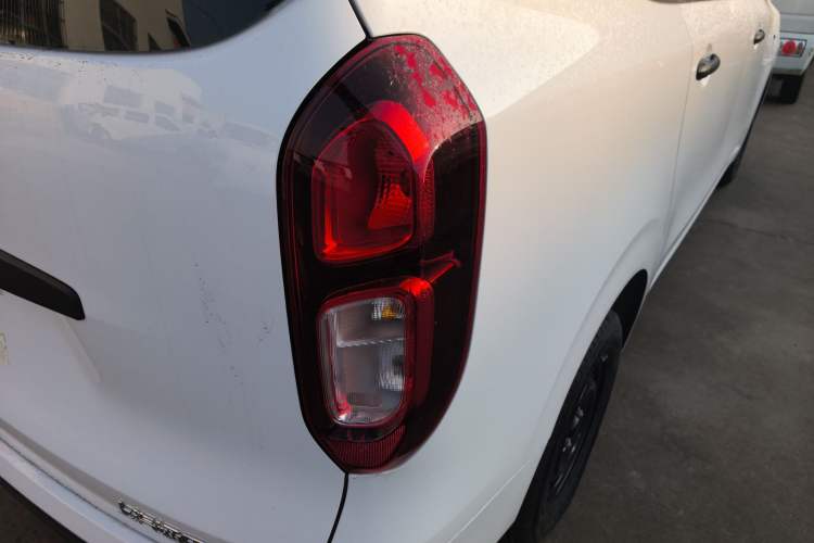 Used Wuling Hongguang New Energy 2024 All-Electric Model 300KM Practical Version