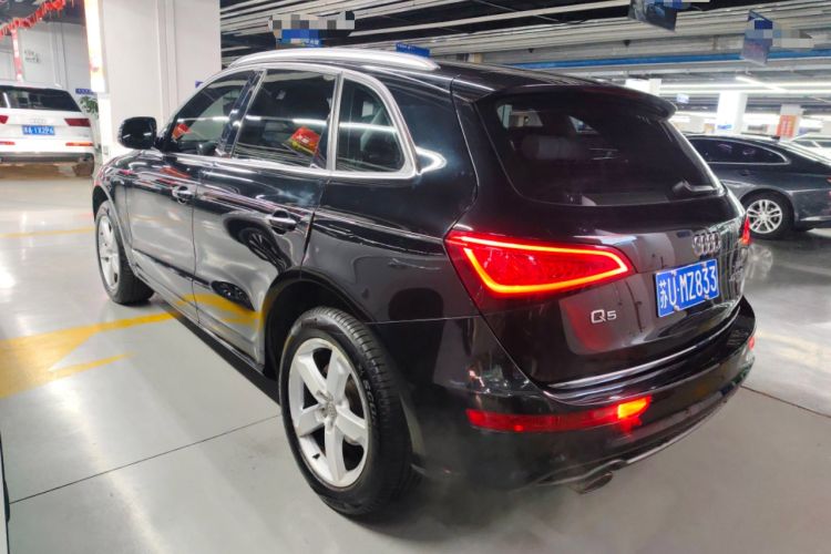 Used Audi Q5 2017 Plus 40 TFSI Ambition Model