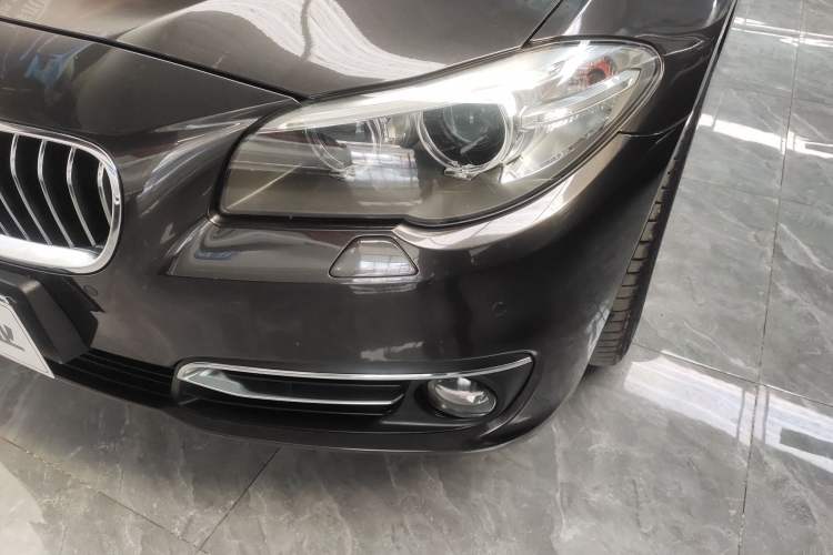 Used BMW 5 Series 2014 525Li Luxury Design Package