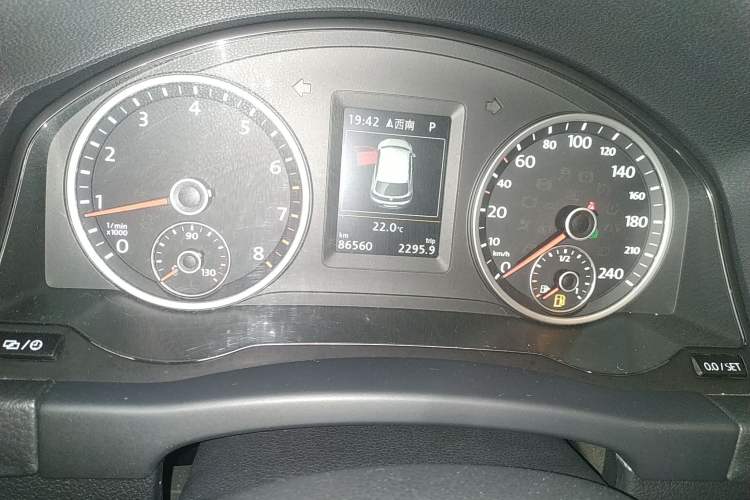 Used Volkswagen Tiguan 2015 1.8TSI Automatic Two-Wheel Drive Luxury Model
