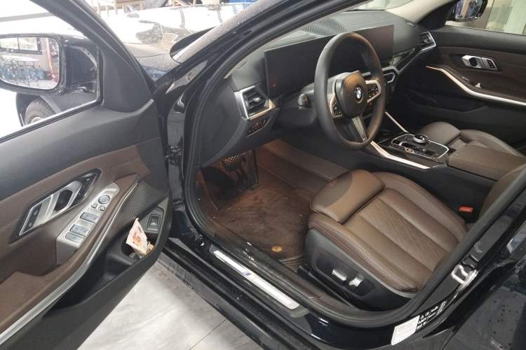 Used BMW 3 Series 2023 325Li xDrive M Sport Package
