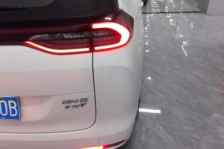 Used GAC Trumpchi M6 2019 270T DCT Luxury Edition (7-seater) China VI
