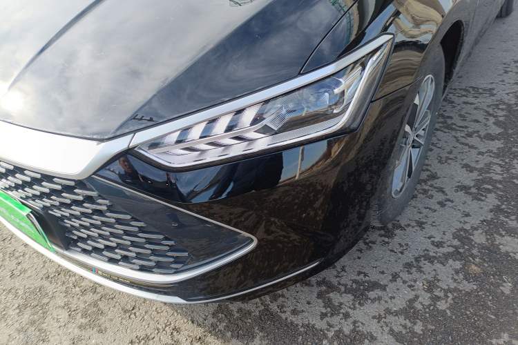 Used BYD Qin PLUS 2024 HONOR Edition DM-i 55KM Leading Model
