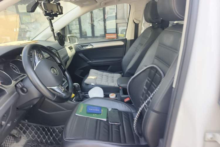 Used Volkswagen Touran 2018 Volkswagen Touran L 280TSI DSG Boundary Edition 7 Seats China V Emission Standard