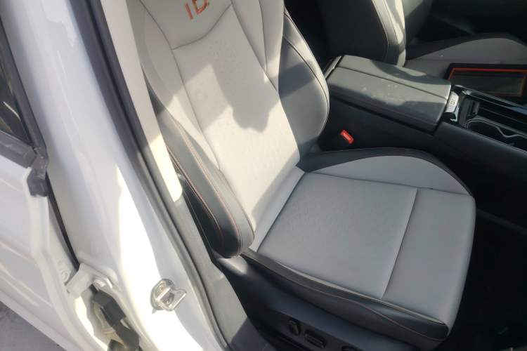 Used Volkswagen ID.7 VIZZION 2024 AIR model
