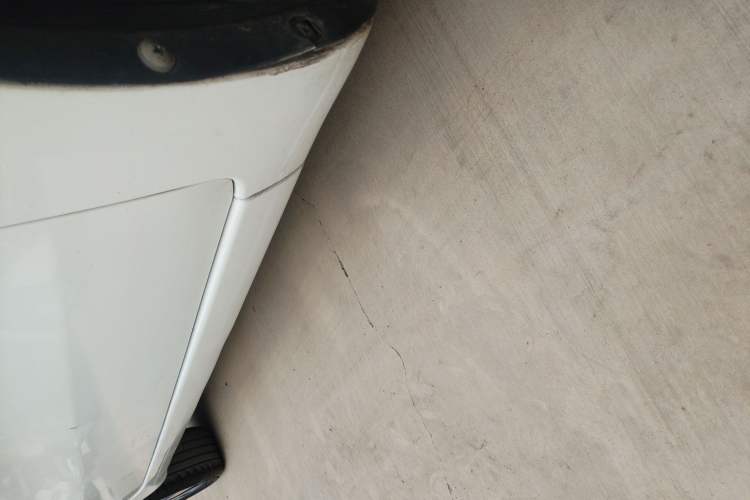 Used Kia K2 2012 Hatchback 1.6L AT Premium Commemorative Edition
