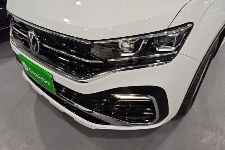 Used Volkswagen Tayron X 2020 330TSI Two-Wheel Drive Luxury Smart Connectivity Version