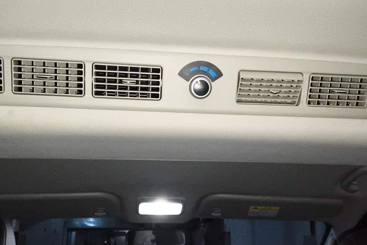 Used FORTHING M7 2022 Lingjue Model 2.0T Automatic Earl Edition
