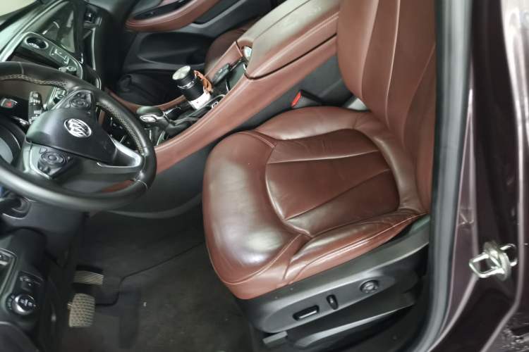 Used Buick Envision 2015 20T Four-Wheel Drive Luxury Model
