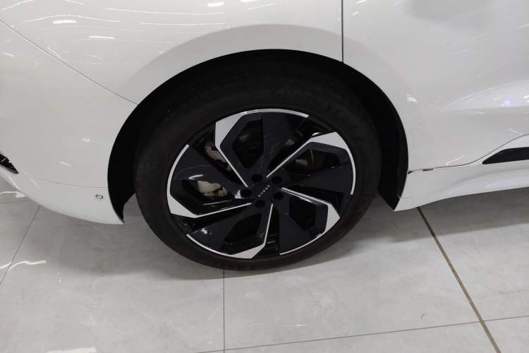 Used Zeekr 001 2023 WE Edition 100 kWh