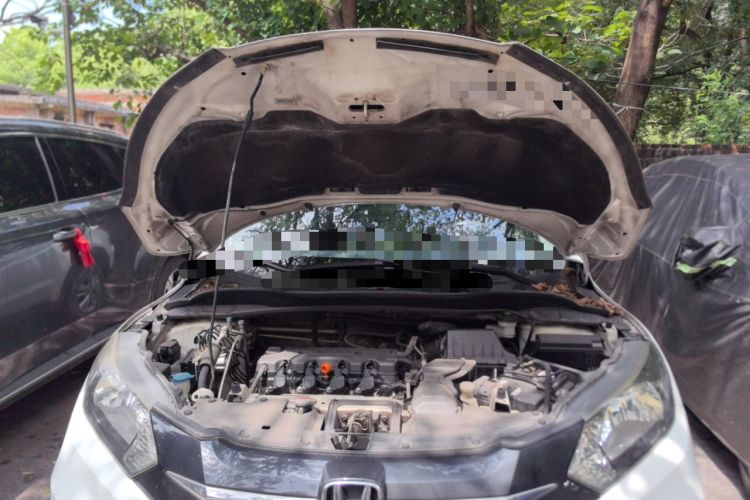 Used Honda Vezel 2015 1.8L CVT 2WD Elite Model
