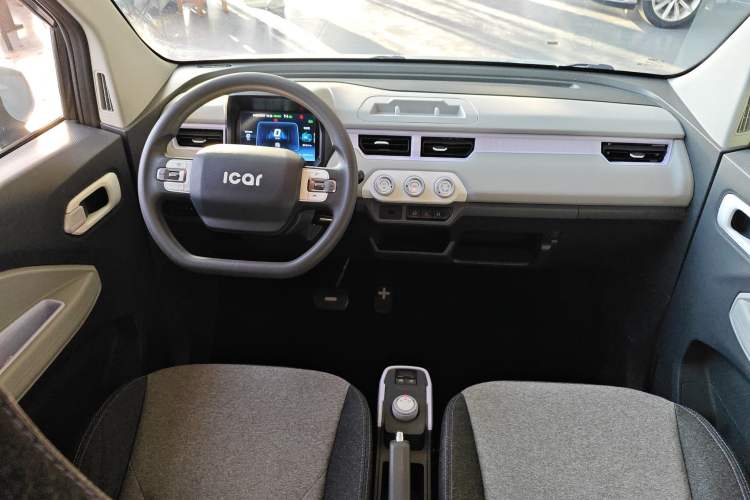 Used Chery QQ Ice Cream 2022 120km Conical Shape Lithium Iron Phosphate