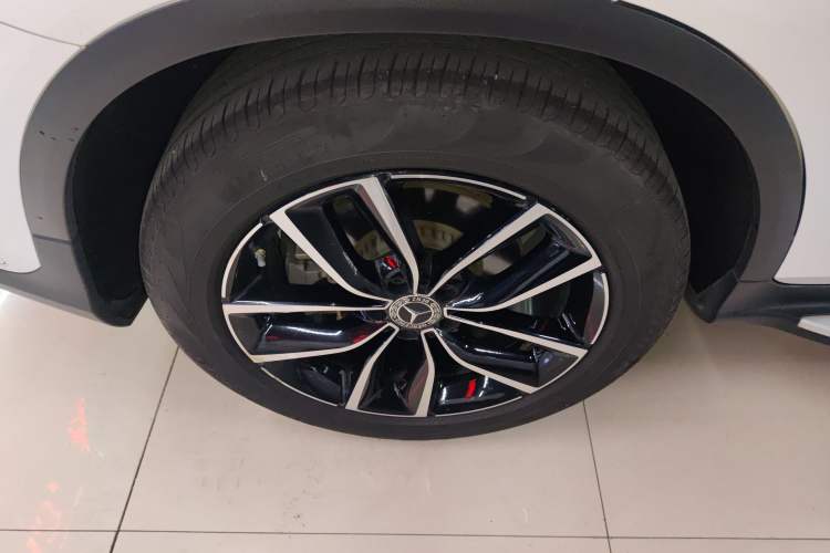 Used Mercedes-Benz GLC 2020 Facelift GLC 300 L 4MATIC Dynamic Edition