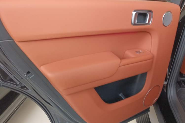 Used Li Auto L9 2023 Pro Model
