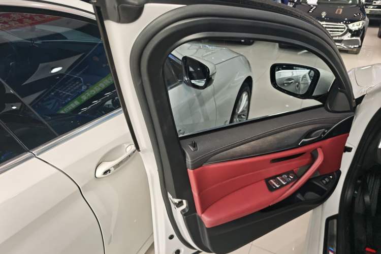 Used BMW 5 Series New Energy 2022 Restyled 535Le M Sport Package
