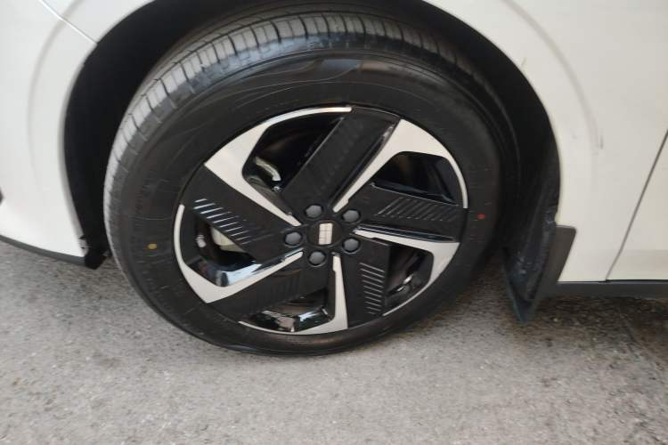 Used  L6 2023 60km PLUS