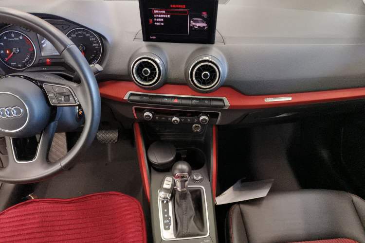 Used Audi Q2L 2018 35 TFSI Fashion Dynamic Version China VI Emission Standard
