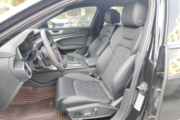 Used Audi A6L 2025 Restyled 45 TFSI quattro Prestige Dynamic Edition