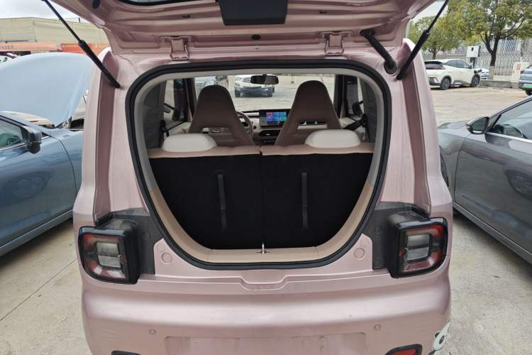 Used Geely Galaxy Panda 2023 Panda Mini 200km Endurance Bear