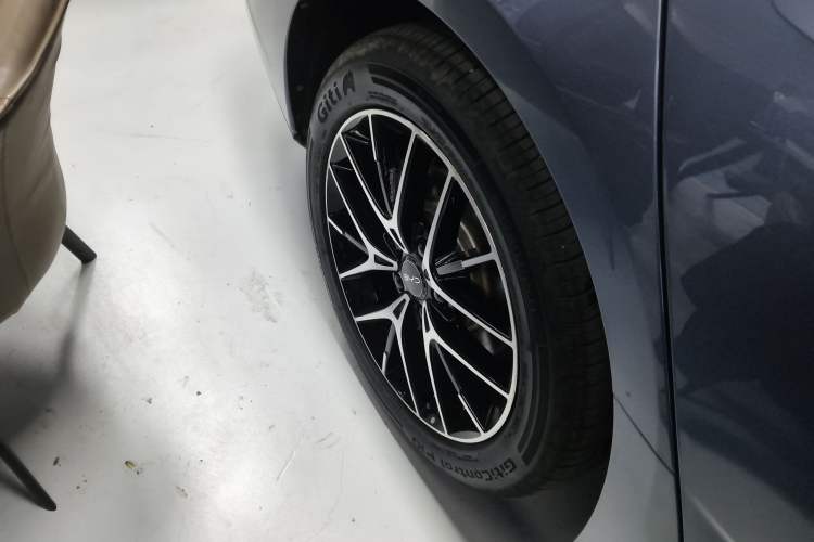 Used BYD Seal 2023 DM-i 1.5T 121km Flagship Model