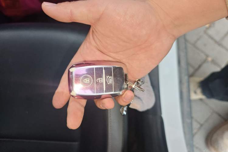 Used Kia kx1 Stonic 2019 1.4L Automatic Fun Edition China VI
