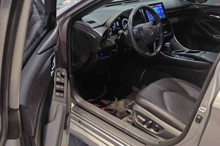 Used Toyota Avalon 2022 2.5L Luxury Edition
