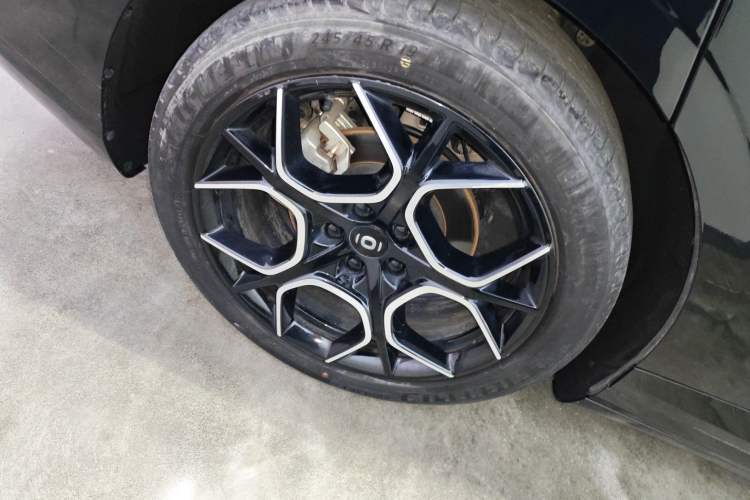 Used  A07 2024 Pure Electric "True Fragrance" Edition 515 Prestige Model
