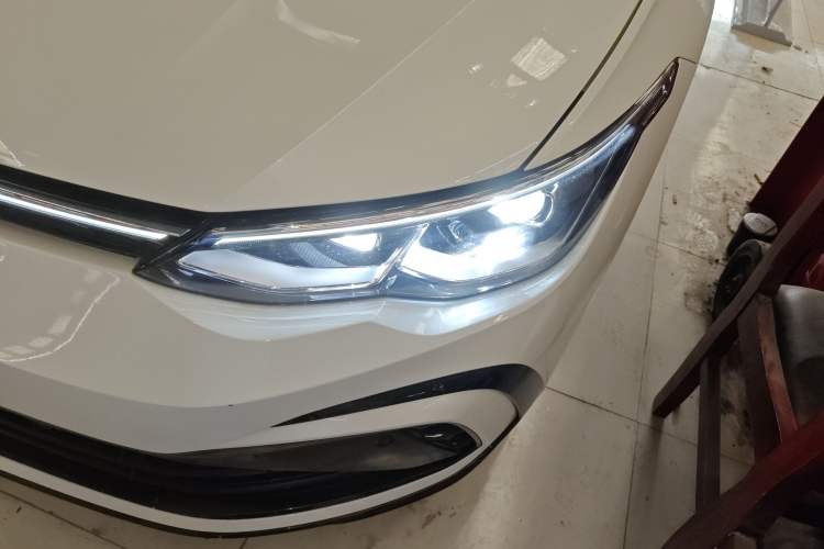 Used Volkswagen Golf 2023 Facelift 280TSI DSG R-Line Lite