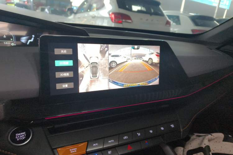 Used Changan UNI-V 2022 1.5T Prestige Version
