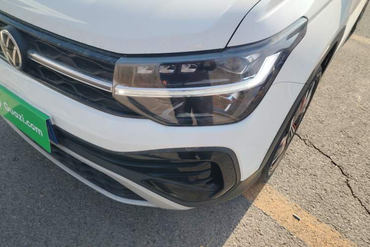 Used Volkswagen Tharu 2024 300TSI Two-Wheel-Drive Moon Luxury Edition