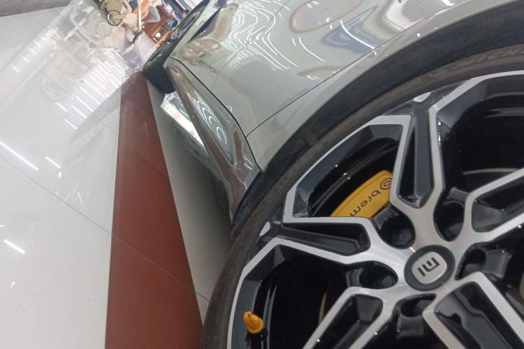 Used  SU7 2024 Rear-Drive Ultra-Long Range Advanced Pro-Level Intelligent Driving Version
