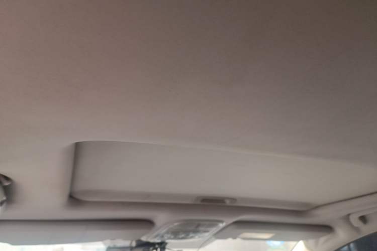 Used Haval H6 2015 Revised Version Sport Edition 1.5T Manual Transmission Two-Wheel Drive Elite Grade
