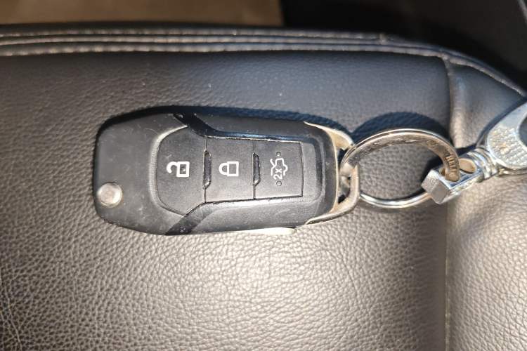 Used Ford Escort 2015 1.5L Automatic Comfort Model
