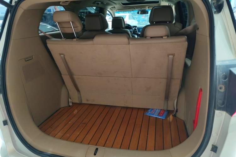 Used Buick GL8 2018 ES 28T Flagship Model China VI Standard
