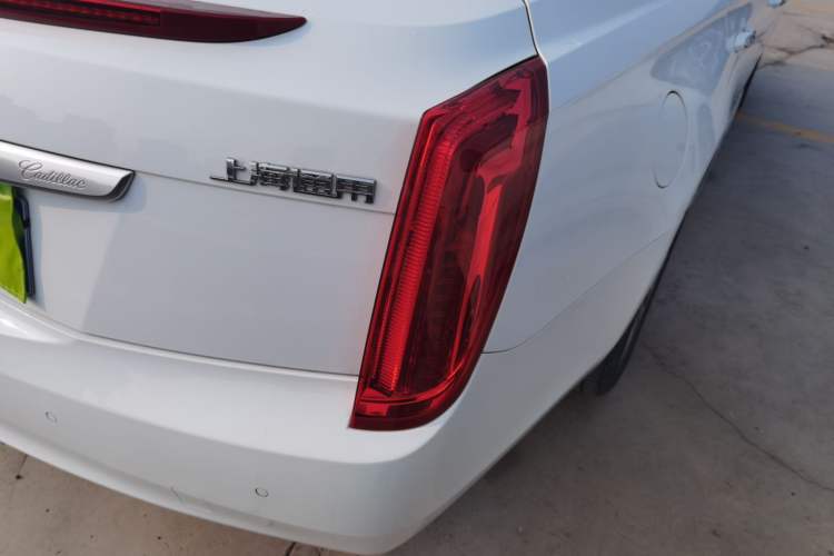 Used Cadillac XTS 2015 28T Comfort Model
