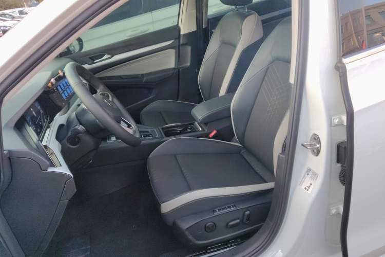 Used Volkswagen Golf 2023 280TSI DSG Pro
