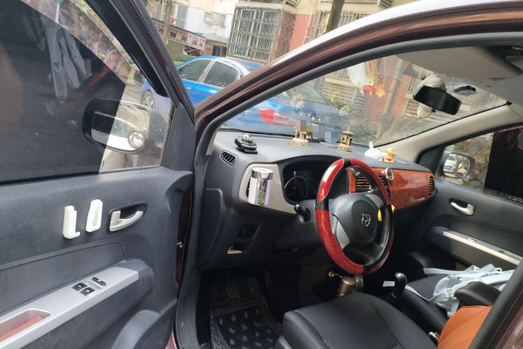 Used Oshan Olisway 2015 1.2L Manual Enjoyment Model
