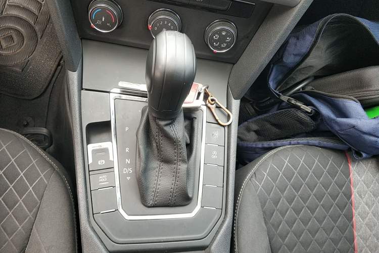 Used Volkswagen Lamando 2019 230TSI DSG Fashion Edition China VI
