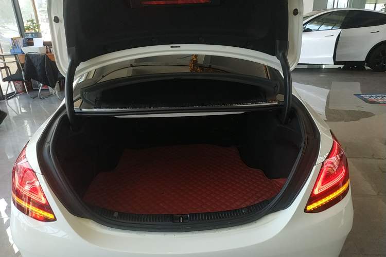 Used Mercedes-Benz C-Class 2019 C 260 L Sport Edition
