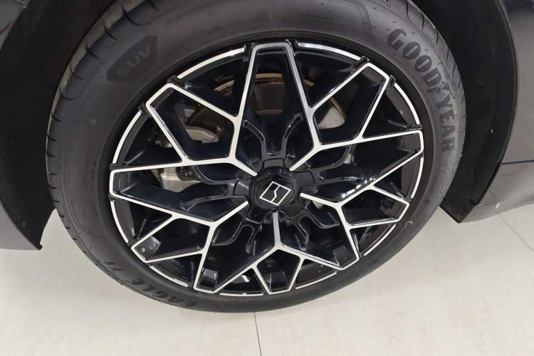 Used Zeekr 001 2025 WE Edition 95 kWh All-Wheel Drive
